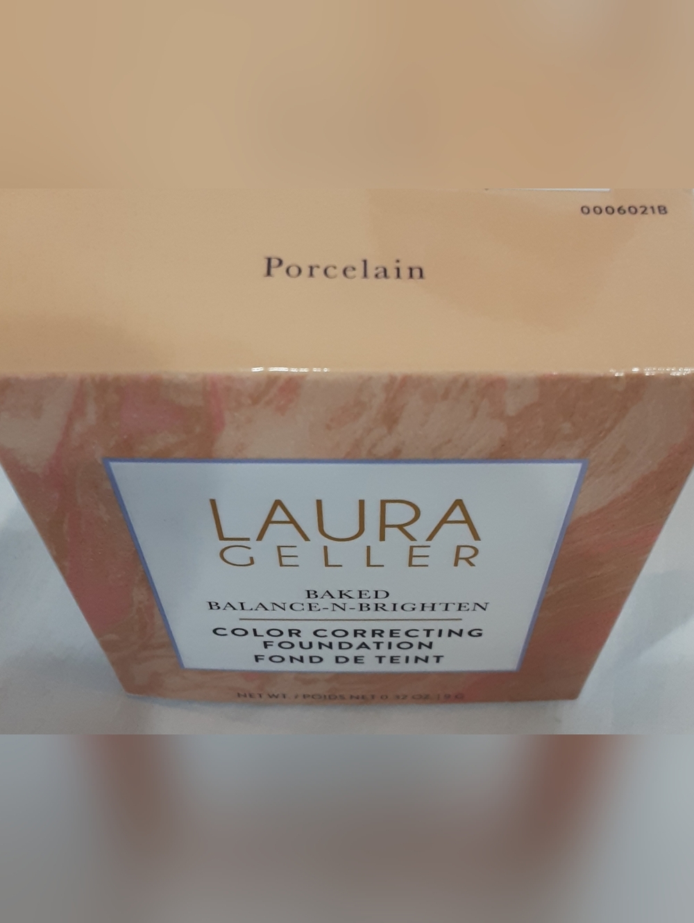Laura Geller Porcelain Baked Color-Correcting Foundation - M272